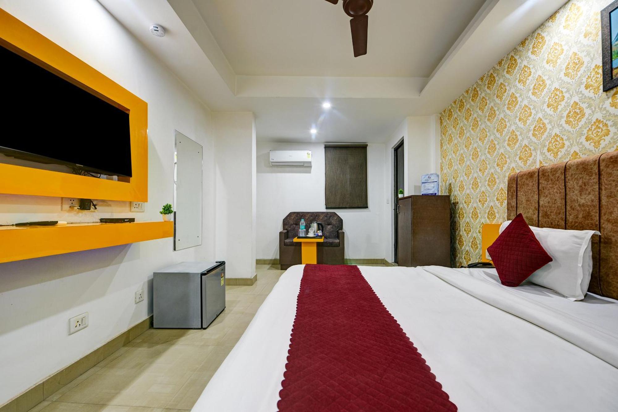 Hotel Kelvish Free Airport Pickup New Delhi Bagian luar foto